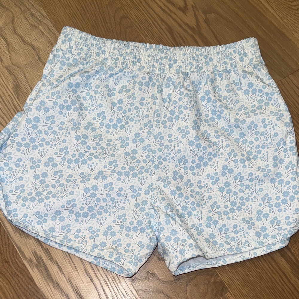 Southern Smocked Company Floral Athletic Shorts - Picture 1 of 3